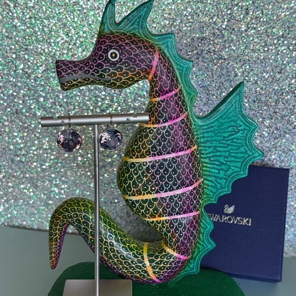 Authentic Stamped Swarovski Large Bella Violet Purple Bezel Lever Back Earrings - Picture 7 of 12